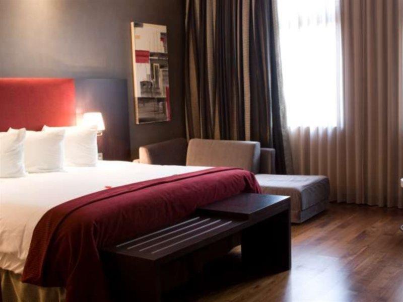Hotel Nh Poznan Luaran gambar