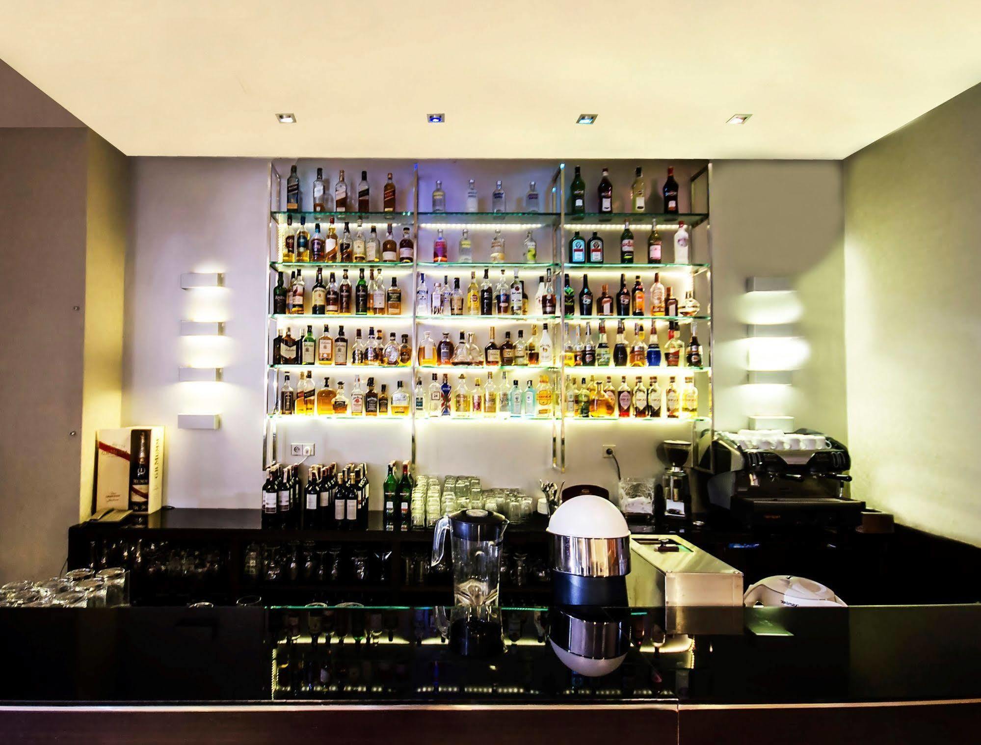 Hotel Nh Poznan Luaran gambar